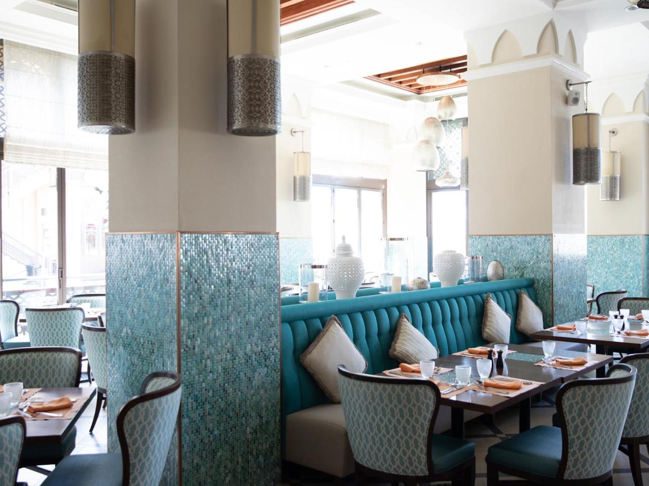 Jumeirah Mina Al Salam Dubaj Zewnętrze zdjęcie The interior of the restaurant